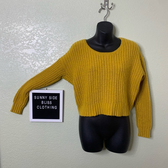 Yes Lola Marigold Yellow Chunky Knit Open Back Wool Alpaca Blend Sweater Small - Picture 2 of 12